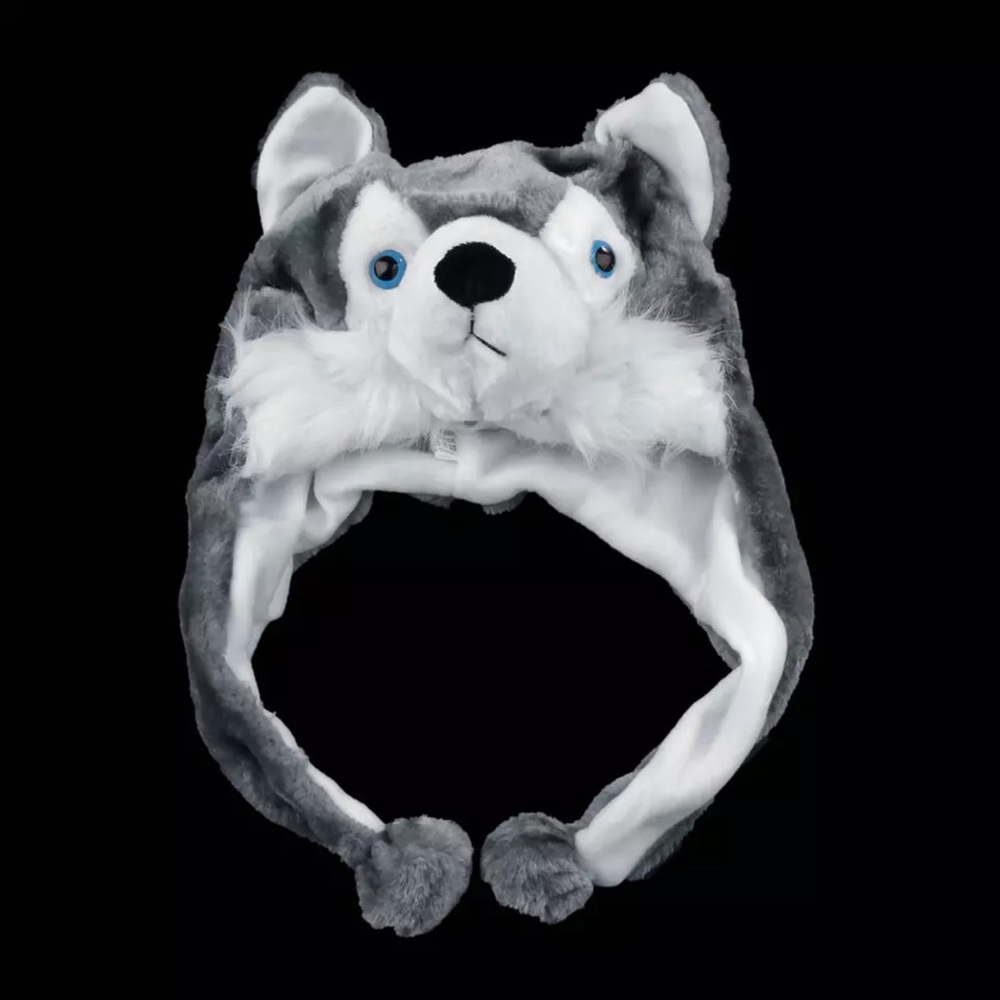Winter Wolf Hat - Picture 3 of 8